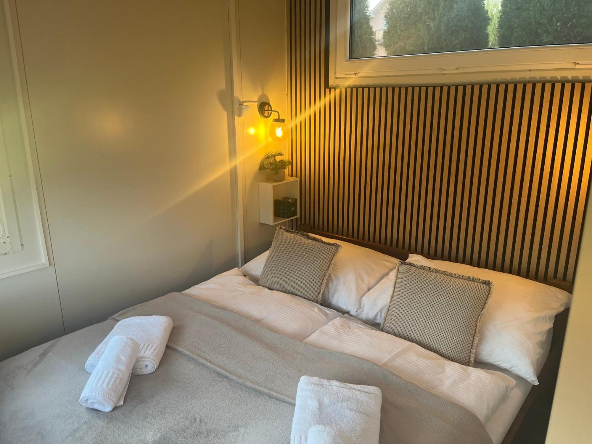Appartement Kralovsky Park, Vrbov 65, 059 72 Extérieur photo